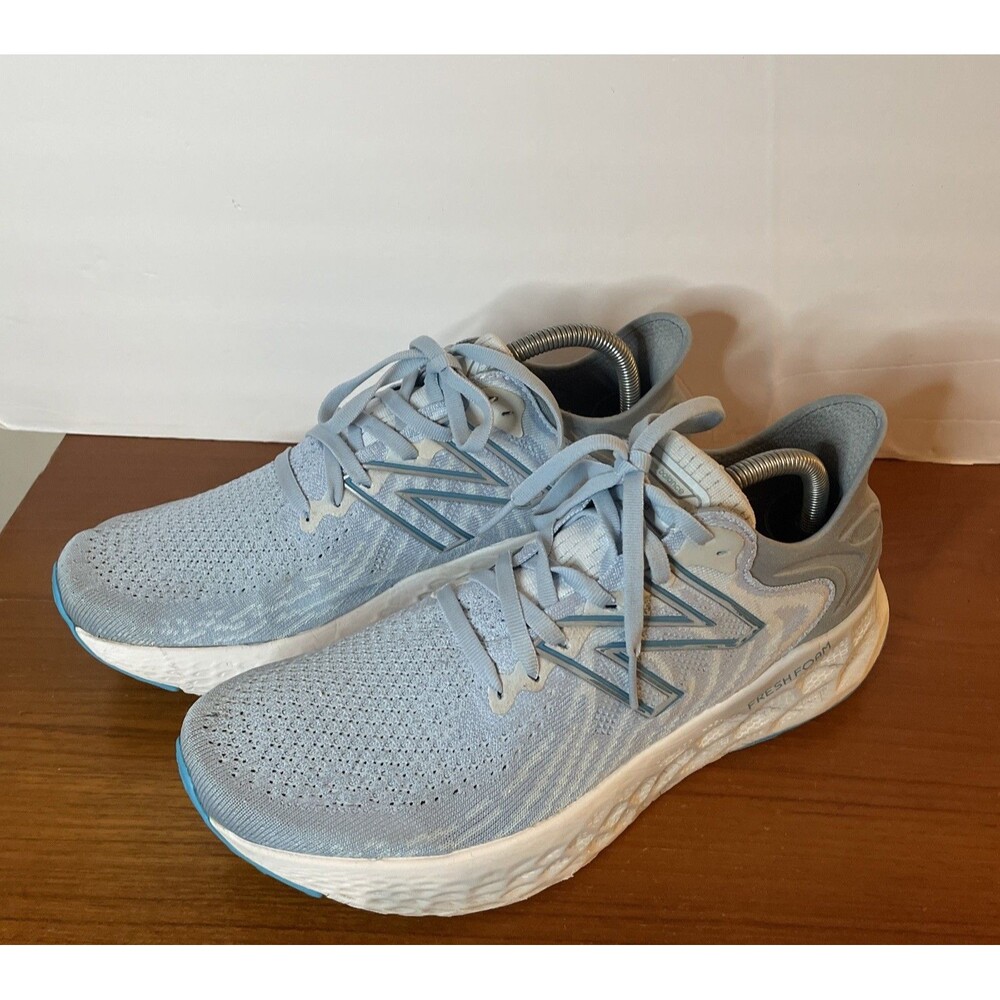 New Balance Fresh Foam Sneakers Women's Size 10 B (Medium) Running Shoes Lt Blue